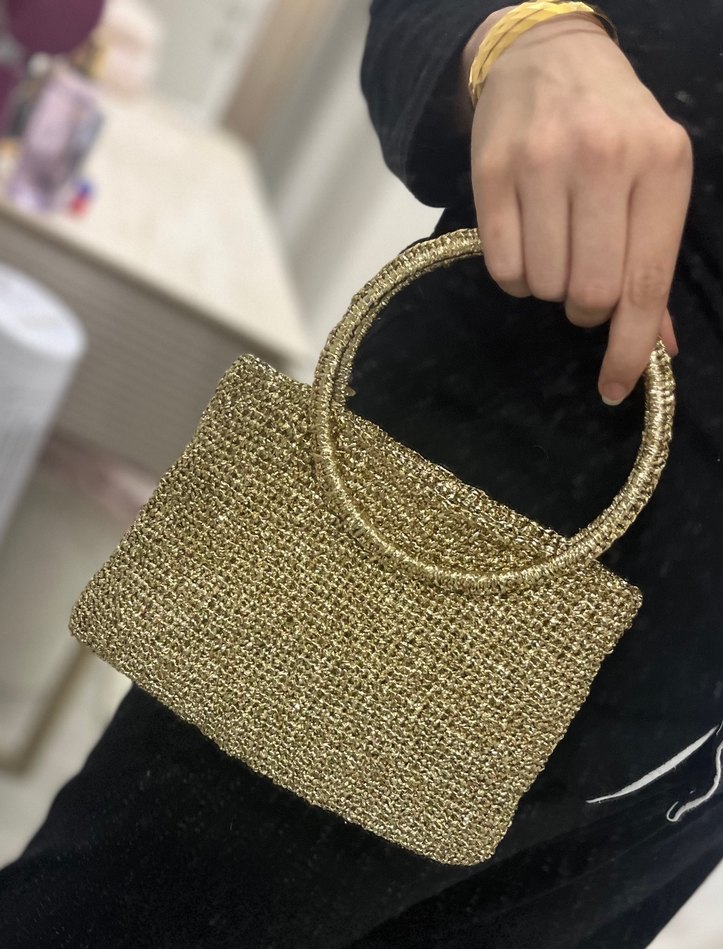 Altın Renkli Örgü Kadın Çanta - Görsel 2