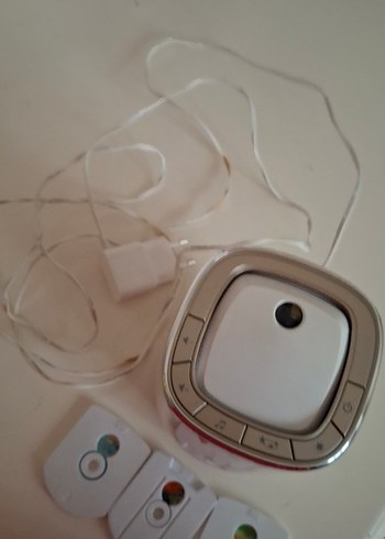 Beyaz Motorola Bebek Monitörü ve Kamera - Görsel 3