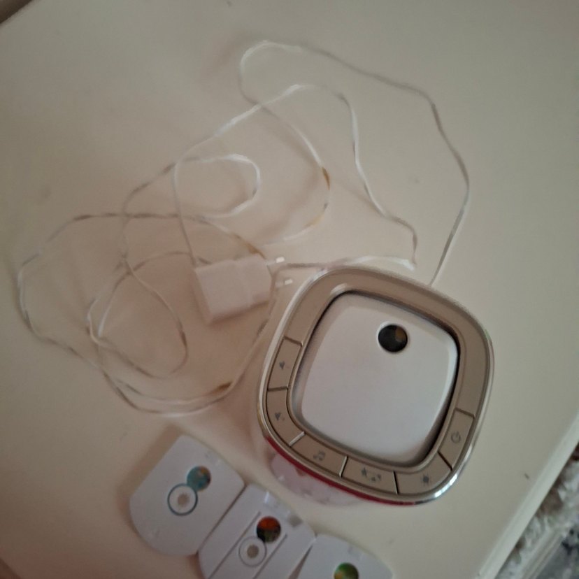 Beyaz Motorola Bebek Monitörü ve Kamera - Görsel 3