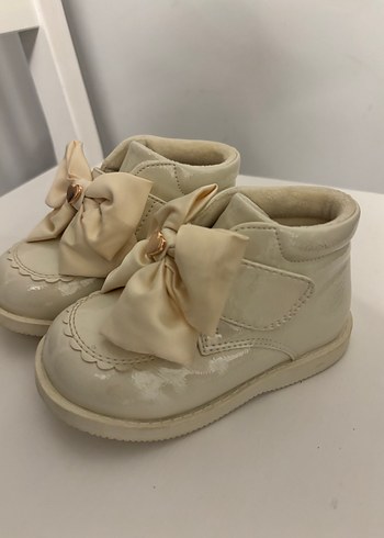 Fiyonklu Kız Bebek  Ayakkabısı - Görsel 2