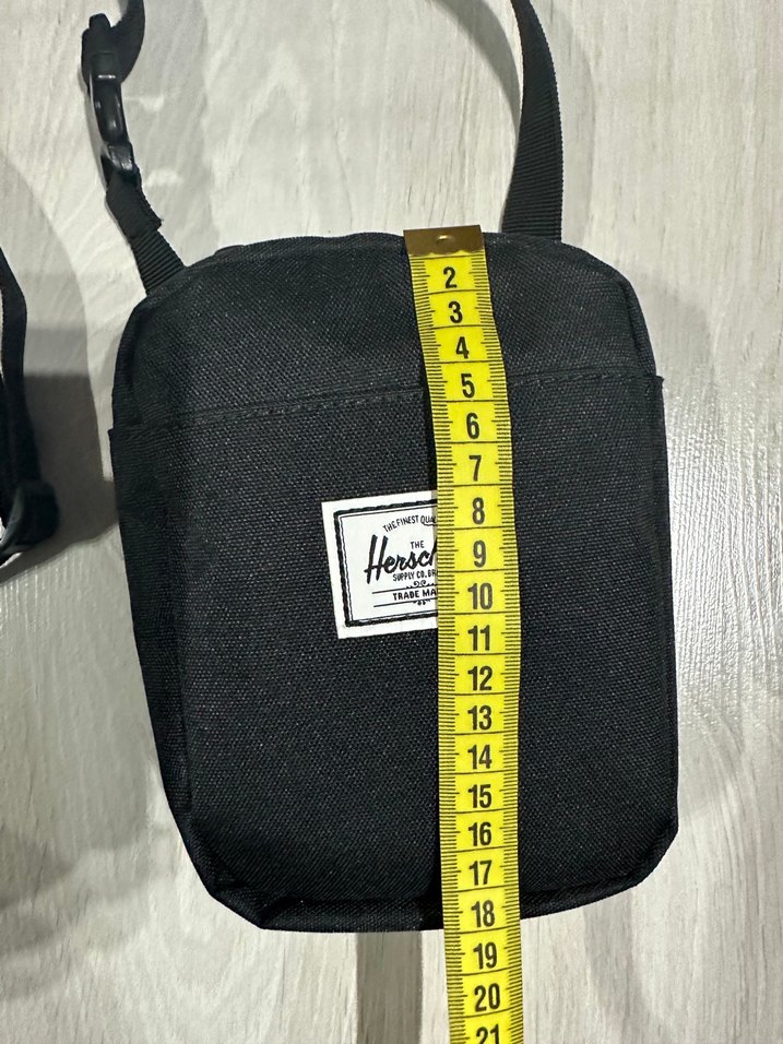 Siyah Minimalist Omuz Çantası - Görsel 5