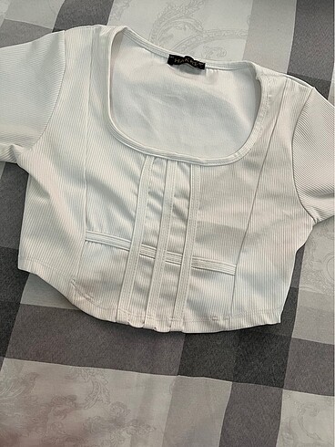 korse detaylı crop