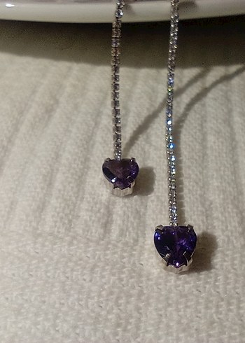Accessorize Uzun Mor Kalp Taşlı Kadın Küpeler
