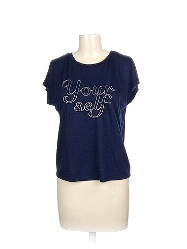 Koton T-shirt %70 İndirimli.
