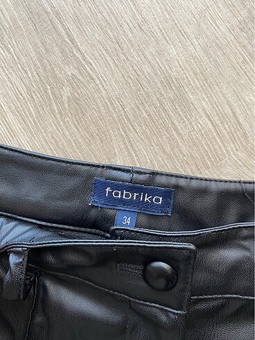 Fabrika Deri Pantolon - Görsel 3