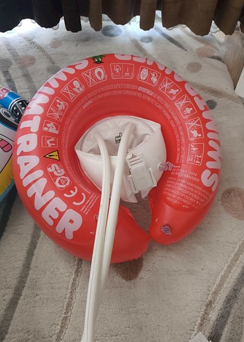 Beden kırmızı Renk kornalı simit