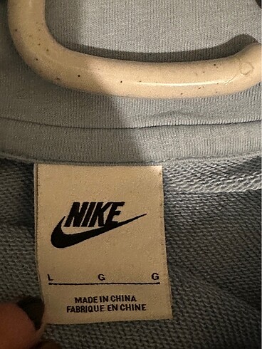 l Beden Nike sweatshirt