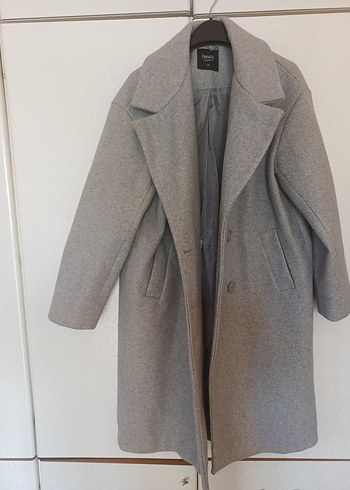 Gri Düğmeli Kışlık Kaban - Görsel 2