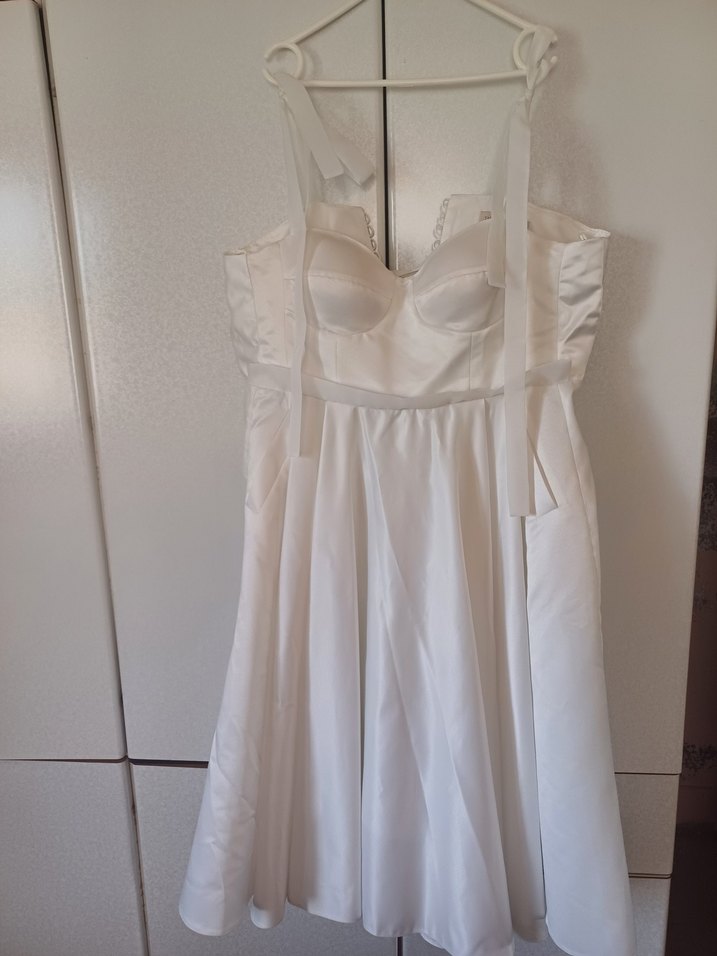 Tül Askılı Beyaz Midi Elbise - Görsel 2