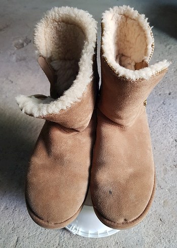 39 Beden UGG BAYAN BOT