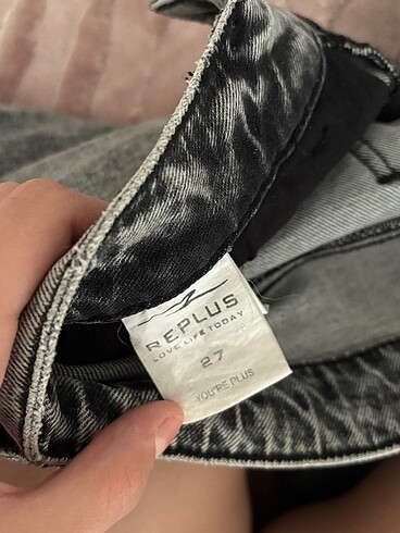 27 Beden gri Renk Gri kırçıllı dar-boru paça pantolon