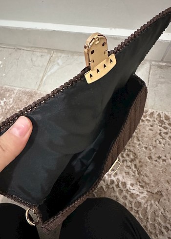 Kahverengi Zincir Detaylı Kadın Çanta - Görsel 5