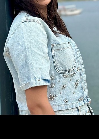 Pul Detaylı Kısa Kot Ceket pantolon takım - Görsel 4