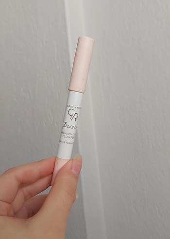 Golden Rose Pastel Bej Kapatıcı ve Aydınlatıcı