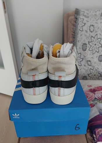 Nike Beyaz Siyah Kadın Spor Ayakkabı - Görsel 3