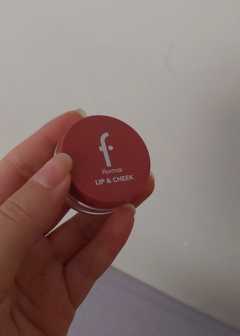 Flormar Lip & Cheek Kırmızı Ruj