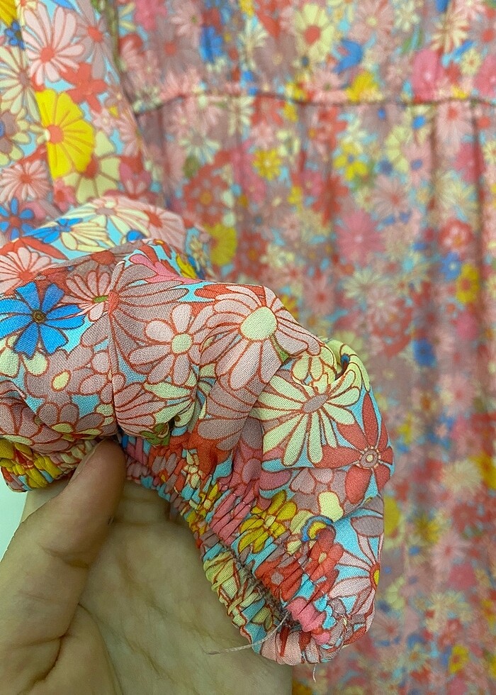 Çiçekli elbise - Görsel 4