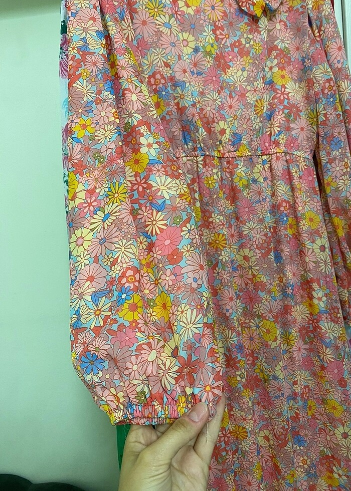 Çiçekli elbise - Görsel 3