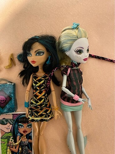  Beden Monster high