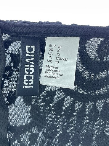 40 Beden siyah Renk H&M Kısa Elbise %70 İndirimli.