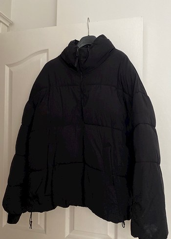 Bershka mont