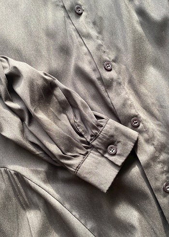 siyah gönlek - Görsel 4