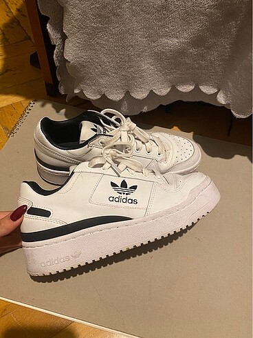 Adidas adidas forum bold