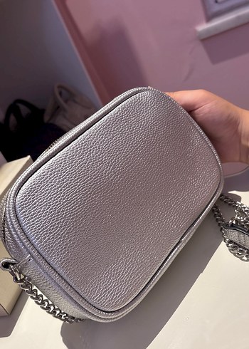 Beden Gri Deri Zincir Detaylı Stradivarius Kadın Çapraz Çanta