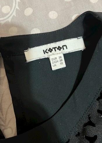 Dantel Detaylı Siyah V Yaka Kadın Bluz - Görsel 3