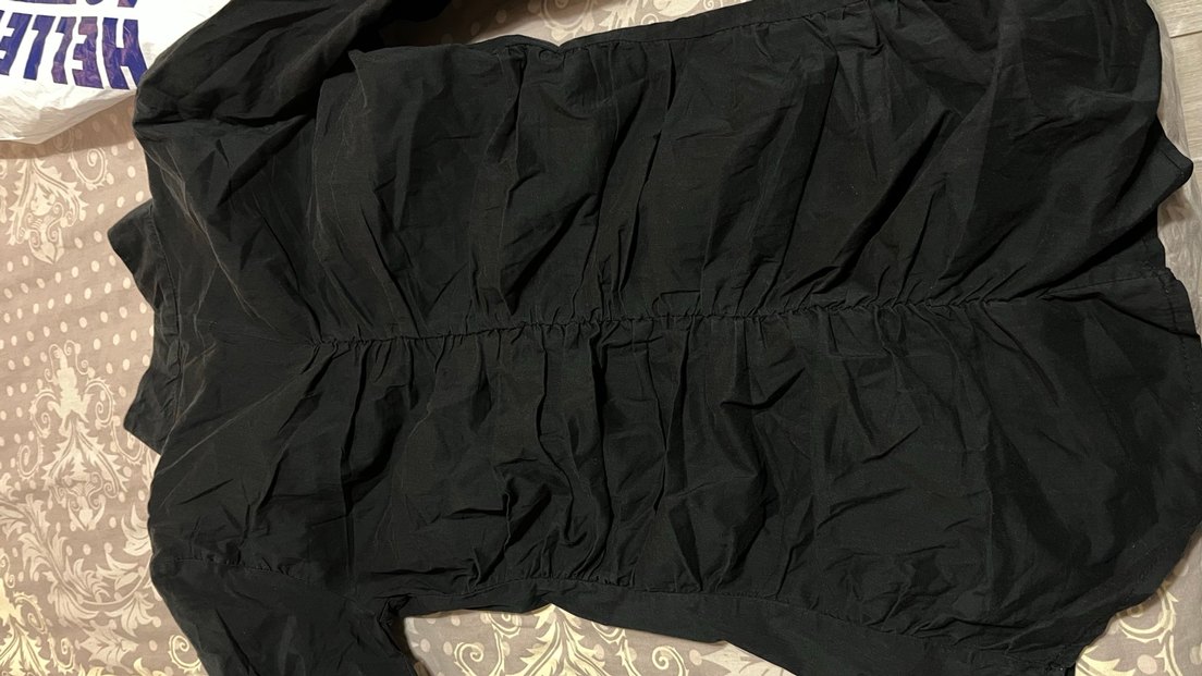 Drapeli Siyah Uzun Hamile Kabanı - Görsel 3