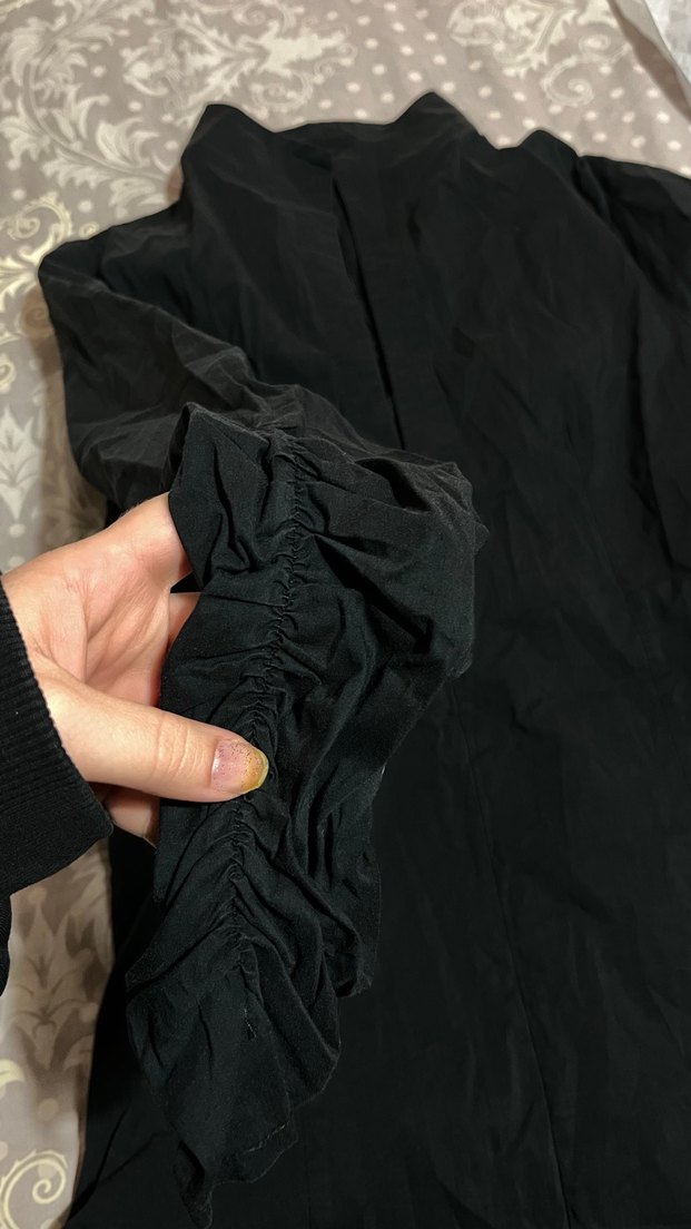 Drapeli Siyah Uzun Hamile Kabanı - Görsel 2