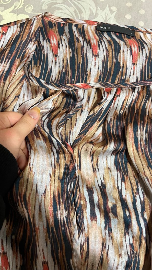 Piliseli, Bağlamalı Çok Renkli Kadın Bluz - Görsel 3