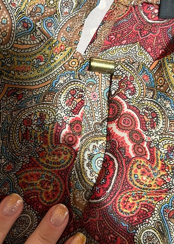 Düğmeli Bohem Desenli Mini Kadın Bluz - Görsel 2