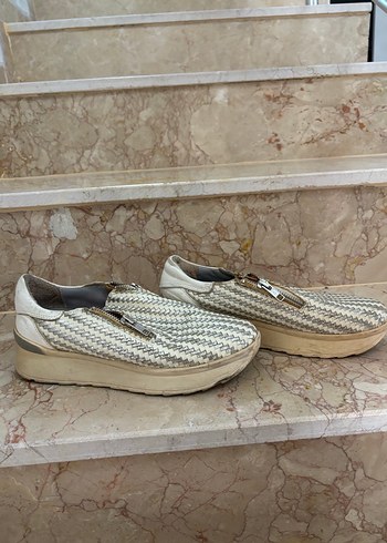 Yılan Desenli Fermuarlı Dolgu Topuk Espadril - Görsel 2