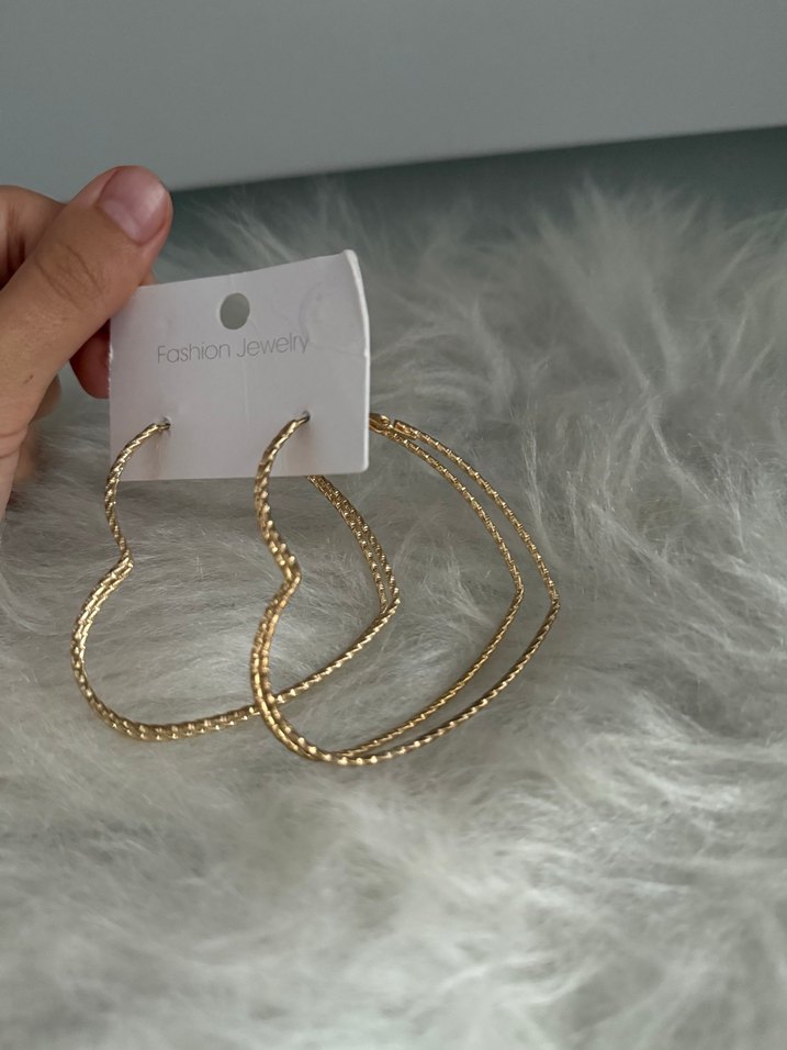 Çelik Kalp Halka Küpe - Görsel 2