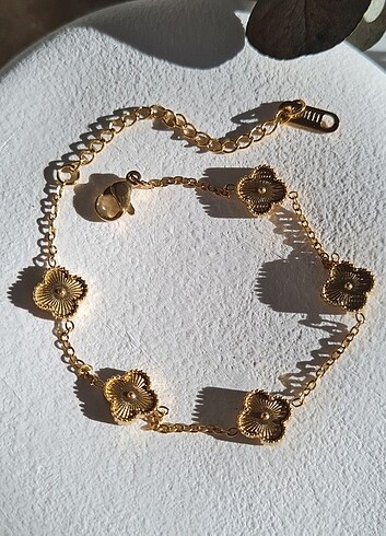 Van Cleef & Arpels Van cleef model bileklik