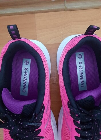 39 Beden pembe Renk Kinetix Fuşya Pembe Spor Ayakkabı