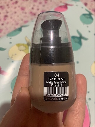 Garnier Gabrini E vitaminli Fondöten