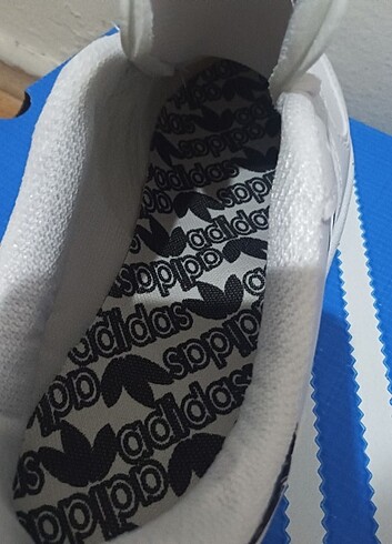 38 Beden beyaz Renk adidas ayakkabı 