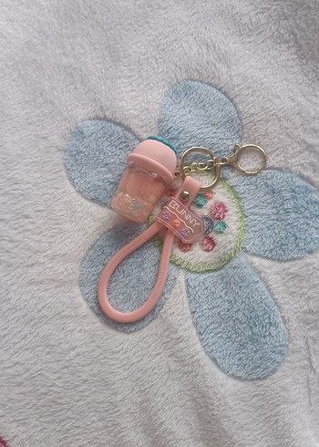 Pembe Püsküllü Trendy Kadın Anahtarlık - Görsel 2