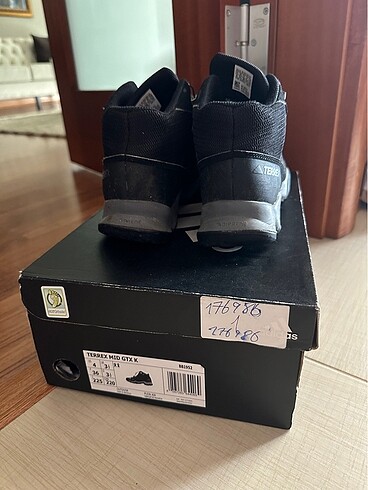 36 Beden siyah Renk Adidas terrex