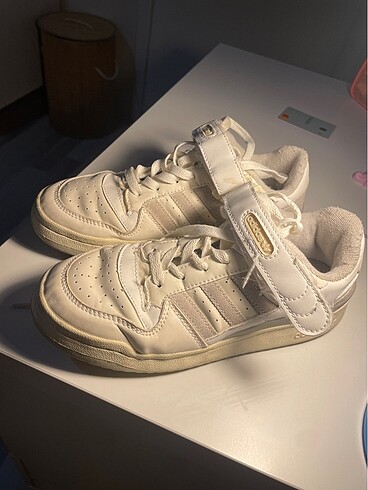 adidas forum low