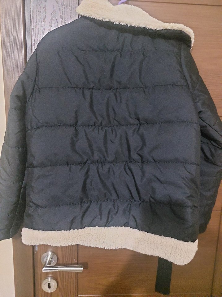 Siyah Kürklü Kadın Kışlık Mont - Görsel 2