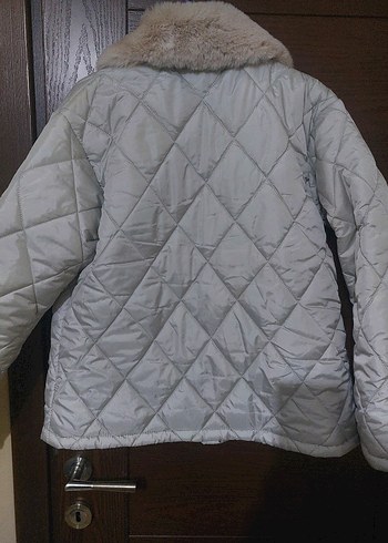 Kadın Gri Kürklü Kısa Kışlık Mont - Görsel 2