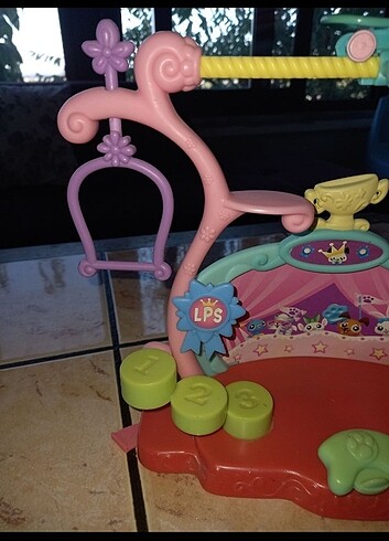 Beden LPS Minişler Evi