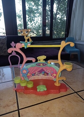 LPS Minişler Evi