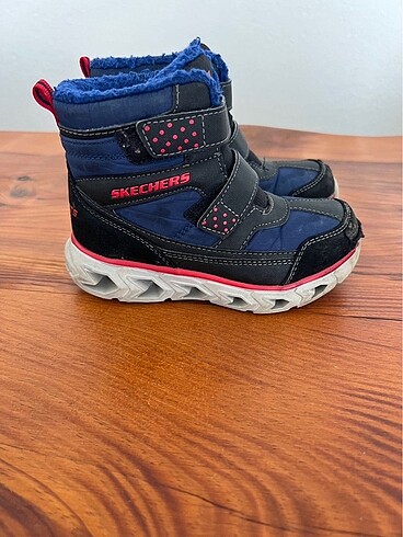 Skechers ışıklı bot