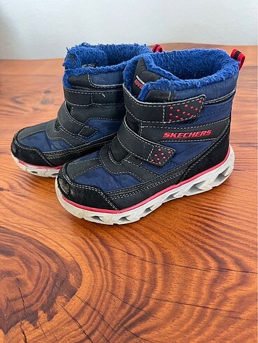 26 Beden Skechers ışıklı bot