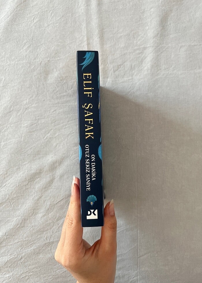 On Dakika Otuz Sekiz Saniye | Elif Şafak - Görsel 2