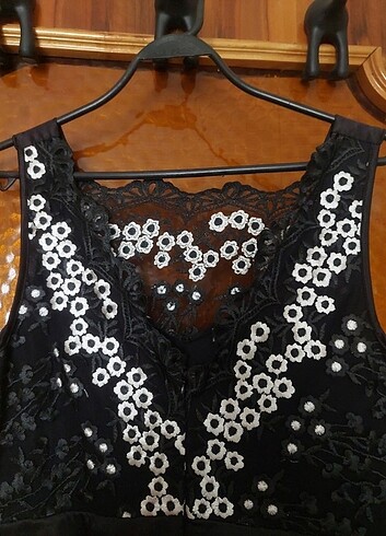 Koton çiçekli siyah elbise - Görsel 6